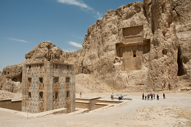Naghshrostam9